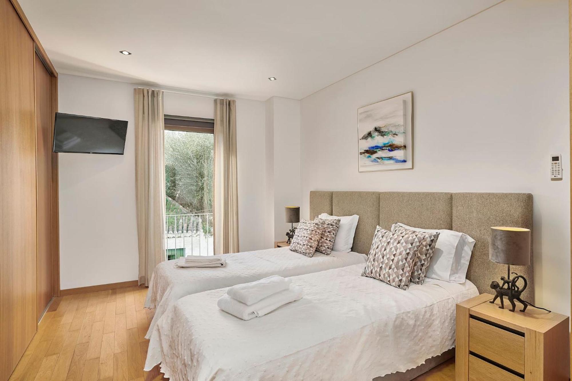 Villa Stylish Townhouse In Tavira Centre, Shared Pool Extérieur photo
